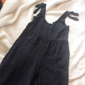 NWOT Black Cropped Sleeveless Jumpsuit